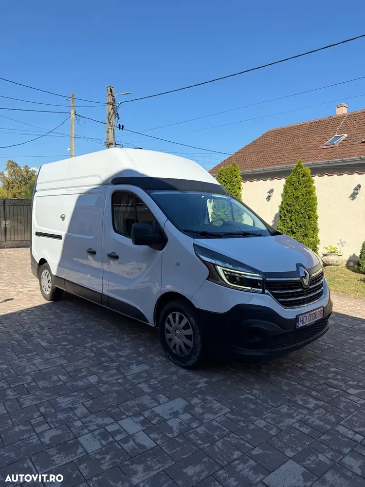 Renault Trafic Detarat 2490 — imagine 3