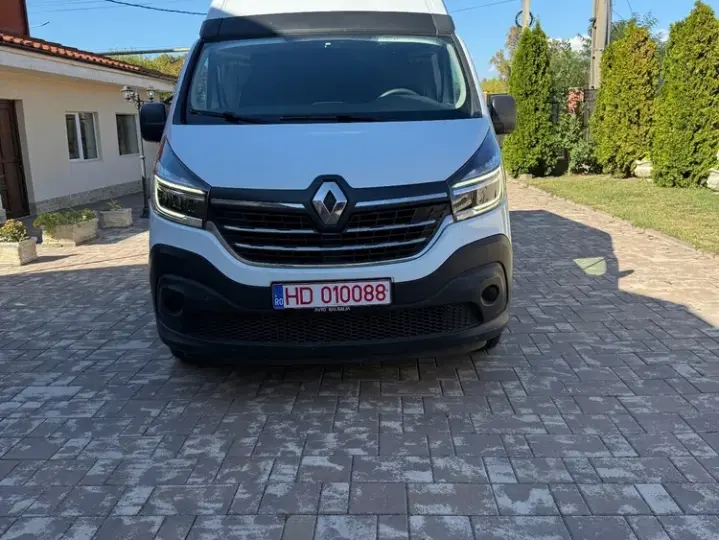 Renault Trafic Detarat 2490