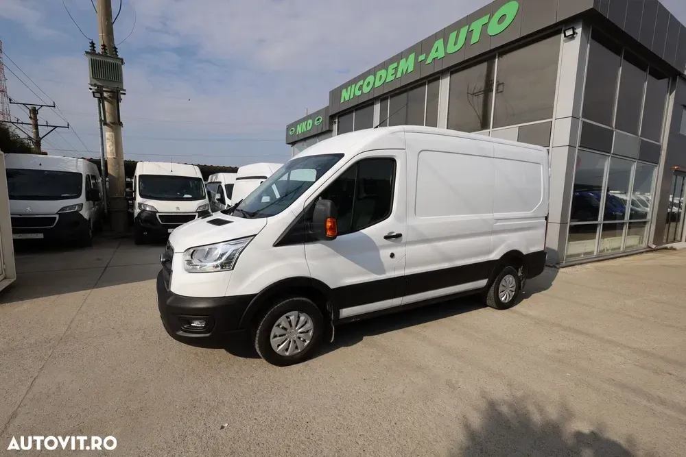 Ford Transit L2H2 — imagine 2