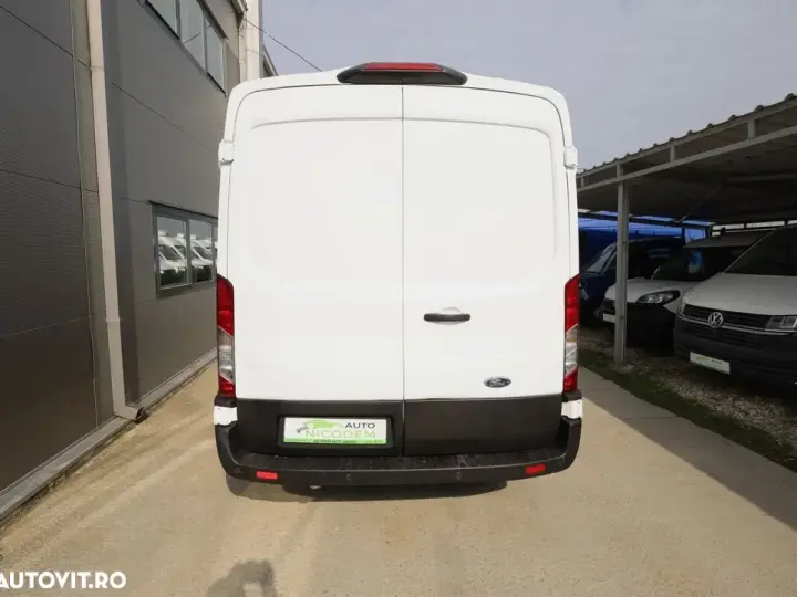 Ford Transit L2H2