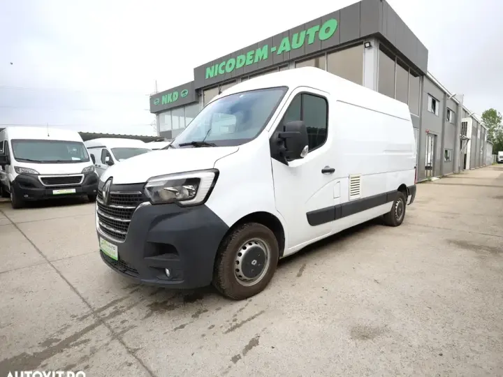 Renault Master L2H2