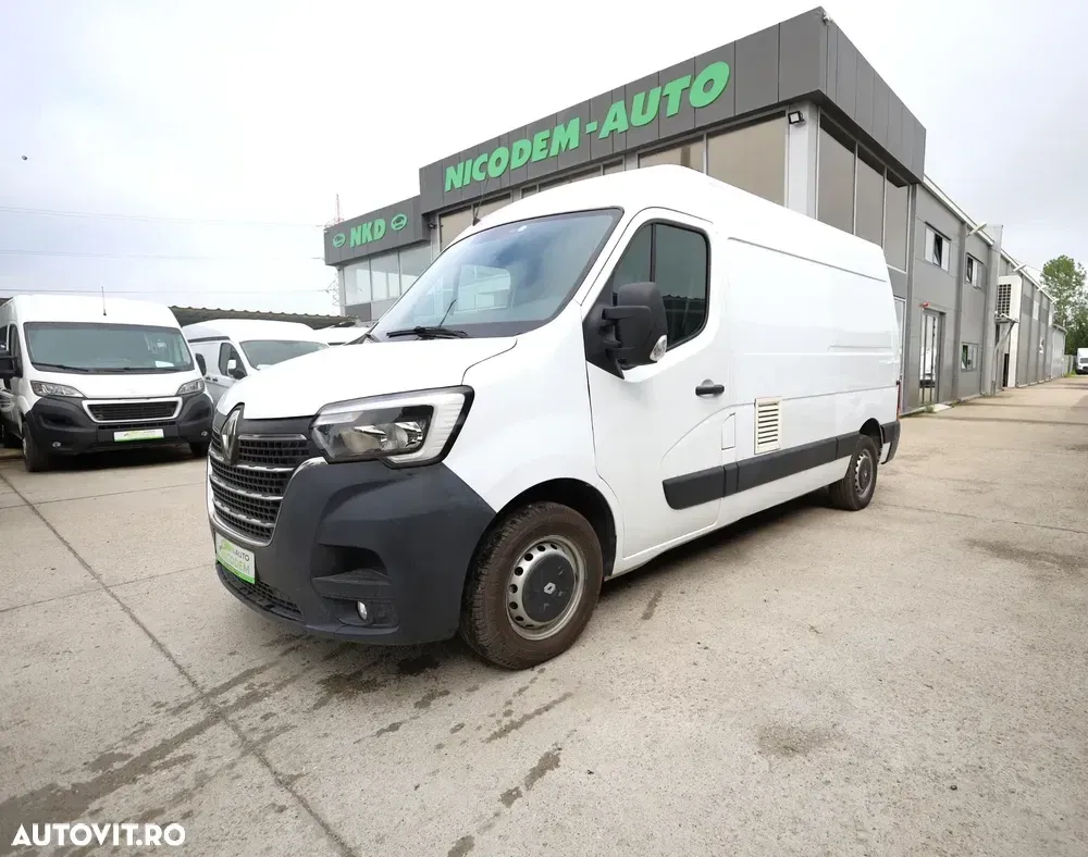 Renault Master L2H2 — imagine 2