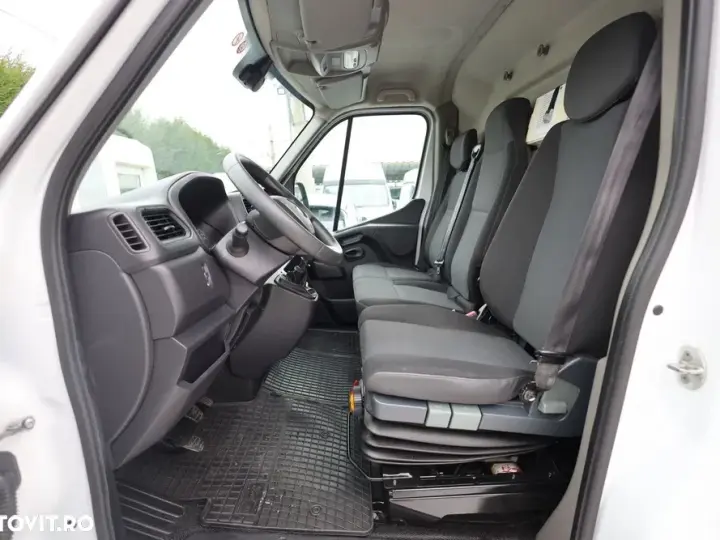 Renault Master L2H2
