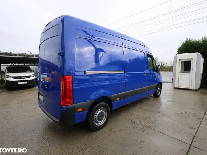 Mercedes-Benz Sprinter L2H2