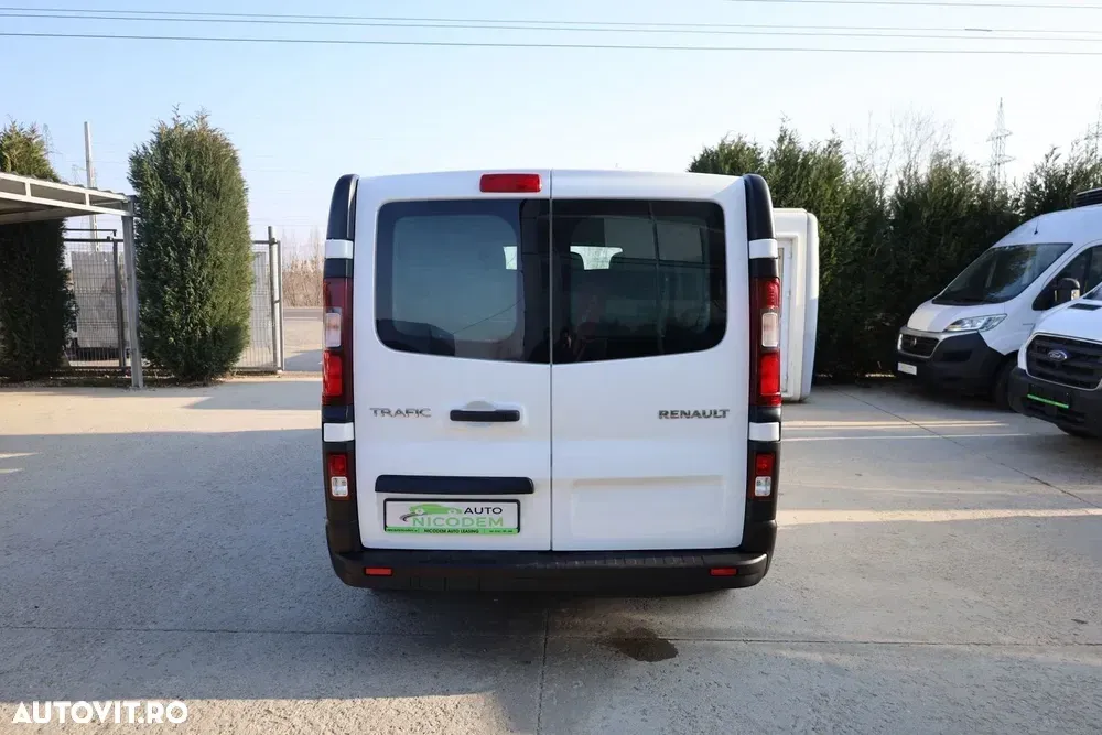 Renault TRAFIC — imagine 5