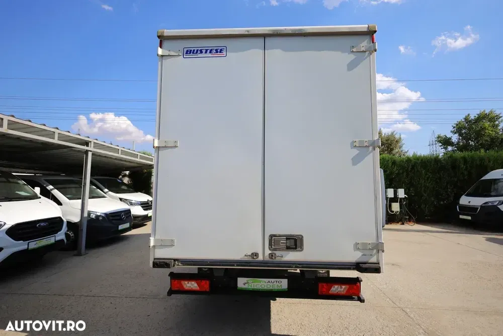 Ford Transit — imagine 5