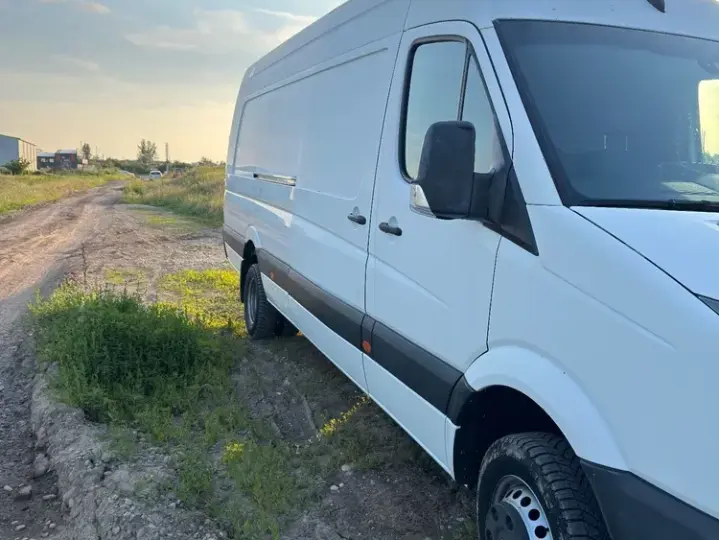 Volkswagen Crafter Maxi, punte dubla, 5 foi arc