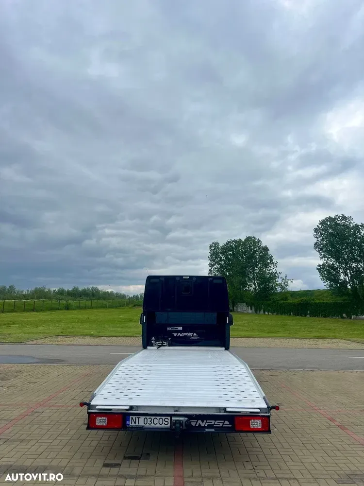 Mercedes-Benz Sprinter — imagine 4