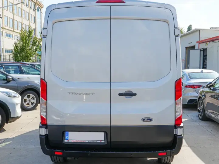 Ford Transit L2H2