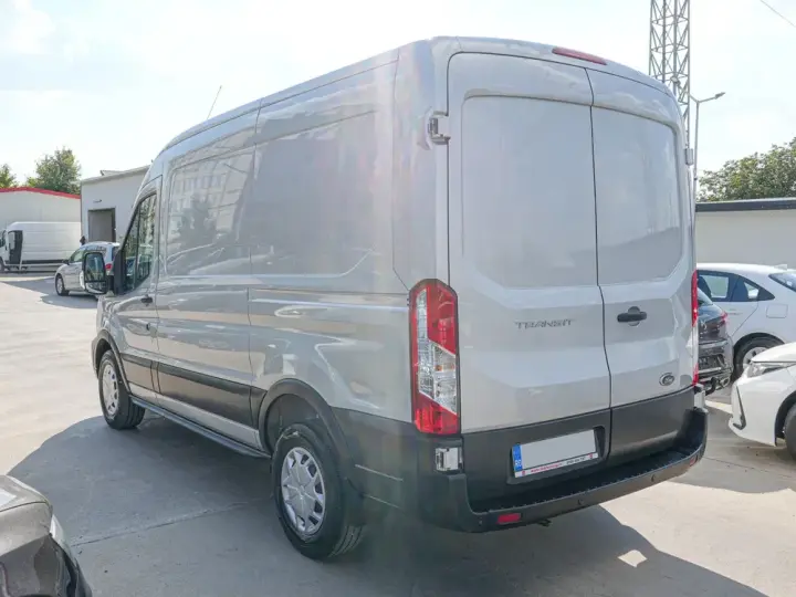 Ford Transit L2H2