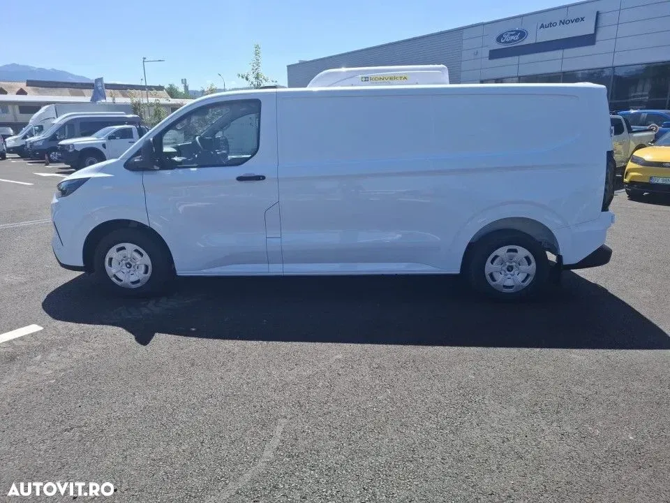 Ford Transit Custom — imagine 4