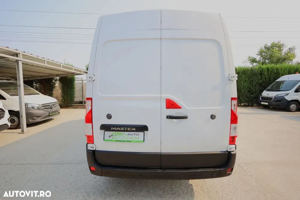 Renault Master L3H2 2.3 DCI 136 CP — imagine 5