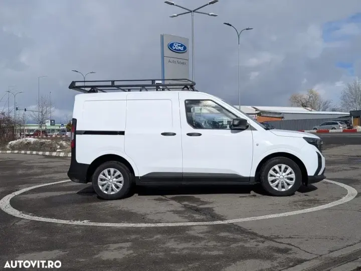 Ford Transit Courier