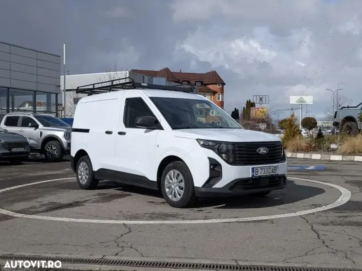 Ford Transit Courier