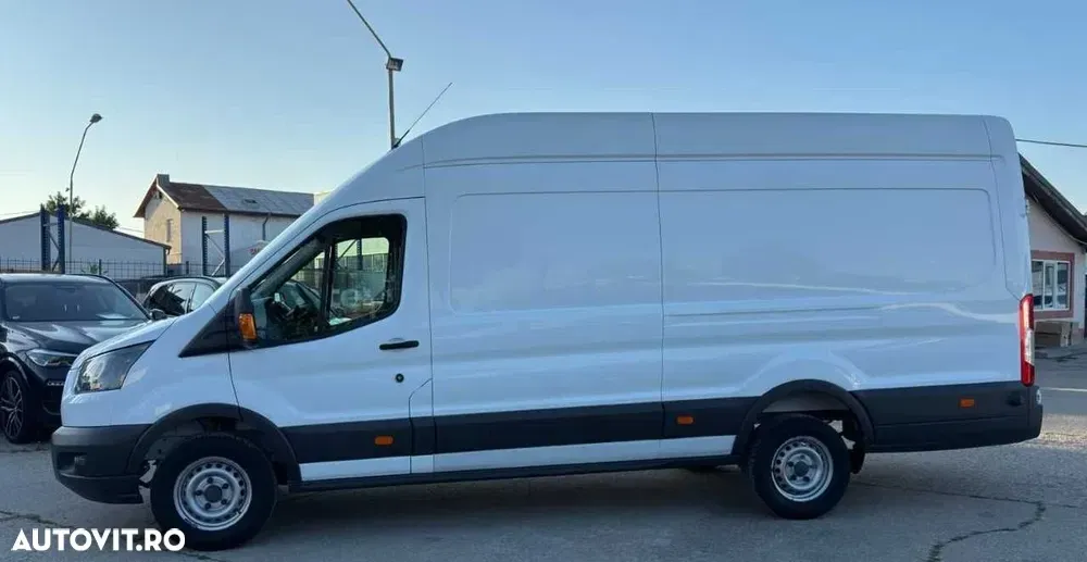 Ford Transit L4H3 — imagine 4