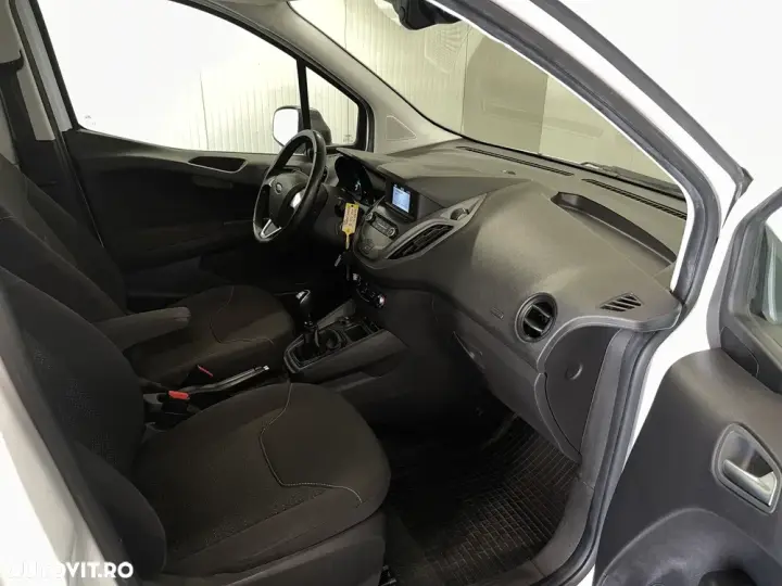 Ford Transit Courier