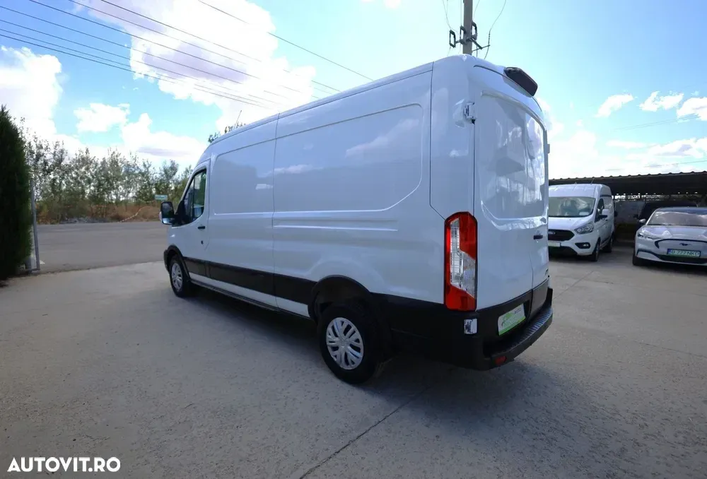 Ford Transit L3H2 2.0 130cp — imagine 4