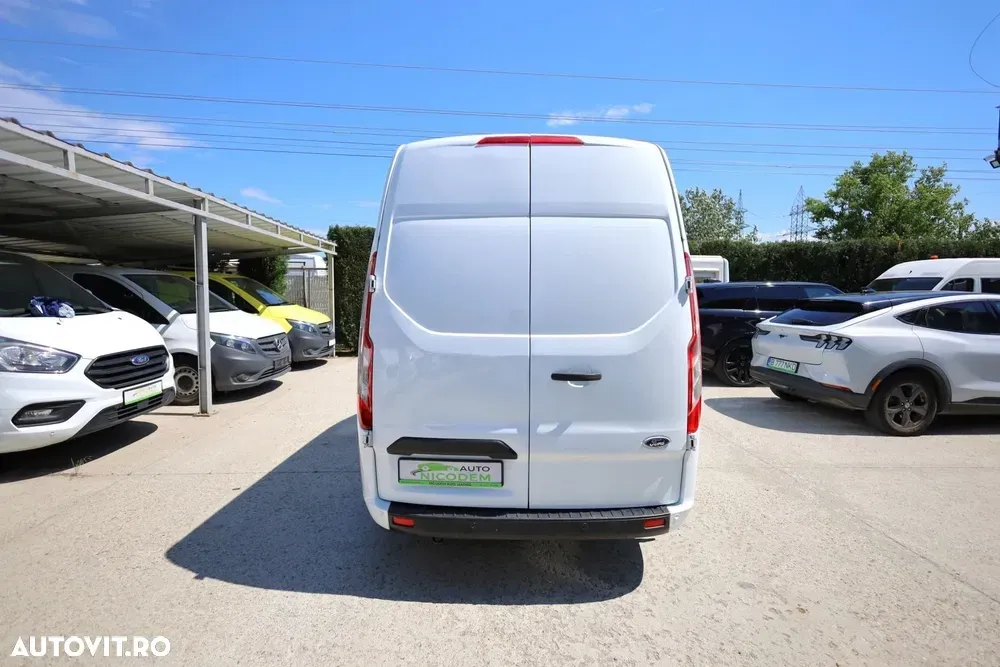 Ford TRANSIT CUSTOM L2H2 — imagine 5