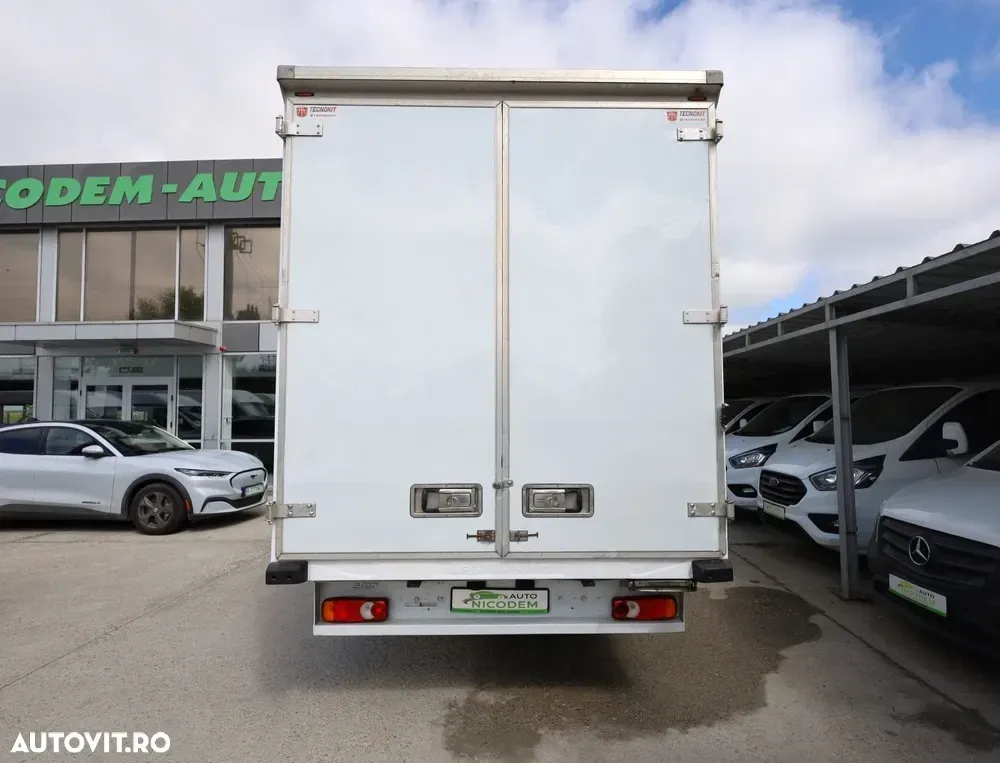 Renault Master — imagine 5