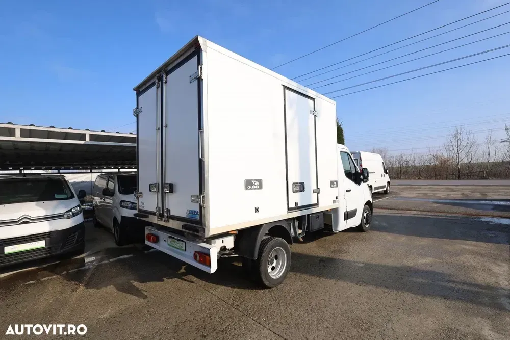 Opel Movano — imagine 5