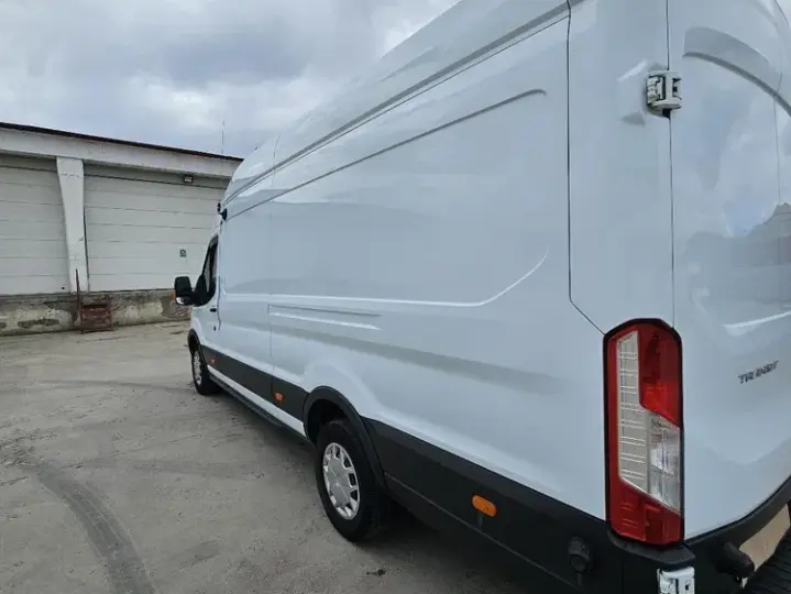 Ford TRANSIT V363 FURGON 350 L4H3 TREND 2.0 TDCi170 CP