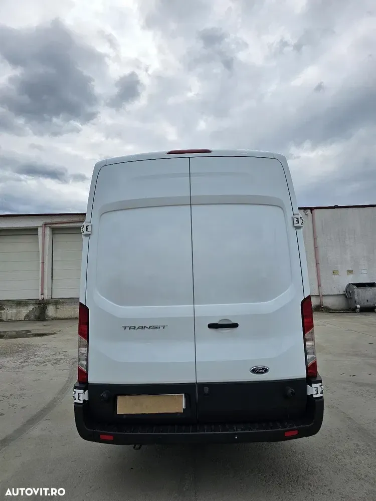 Ford TRANSIT V363 FURGON 350 L4H3 TREND 2.0 TDCi170 CP — imagine 2