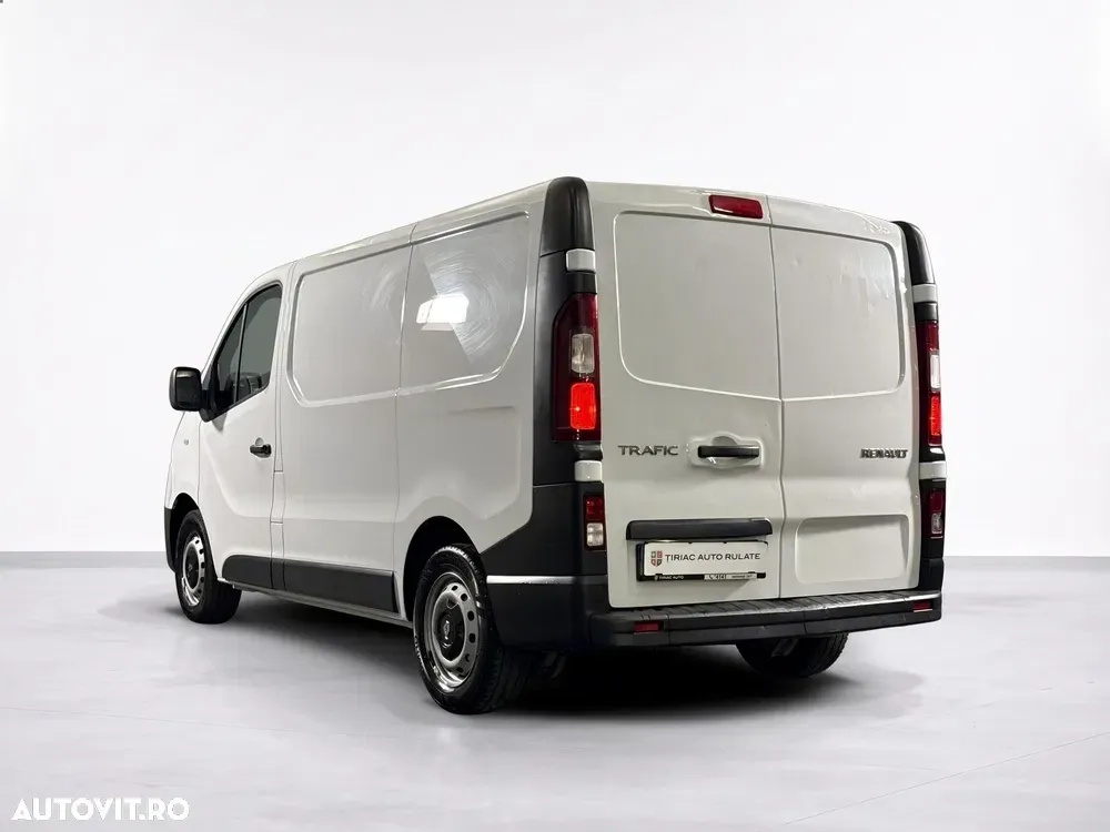 Renault TRAFIC — imagine 3