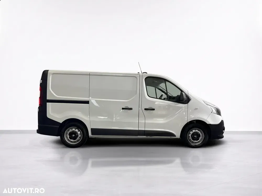 Renault TRAFIC — imagine 6