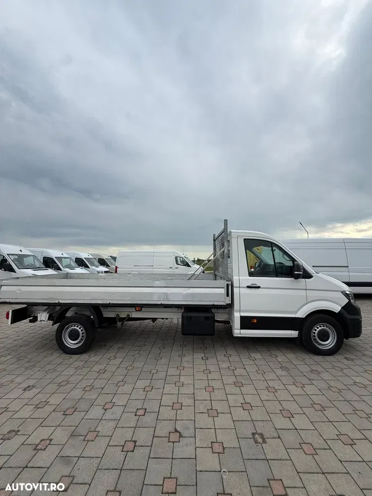 Volkswagen Crafter Doka — imagine 4