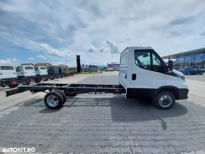 Iveco Daily 35C18H Autosasiu