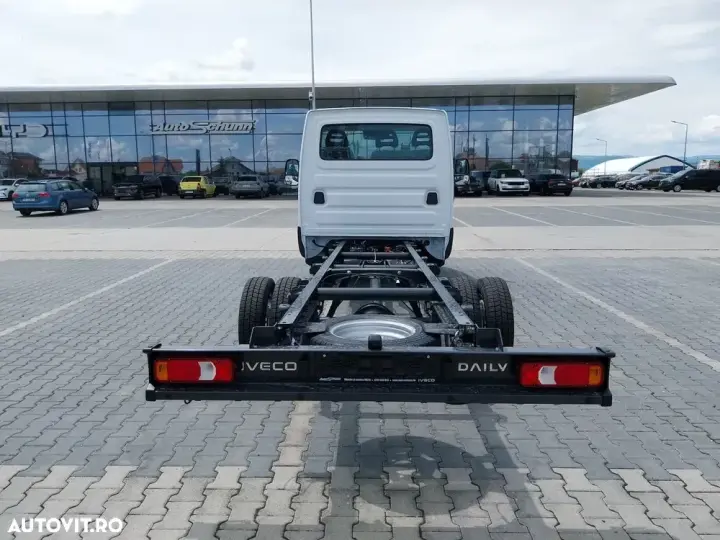 Iveco Daily 35C18H Autosasiu