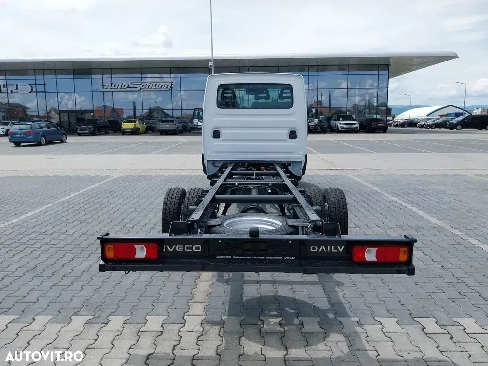 Iveco Daily 35C18H Autosasiu — imagine 6