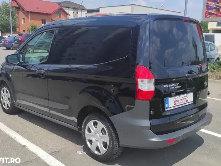 Ford Transit Courier