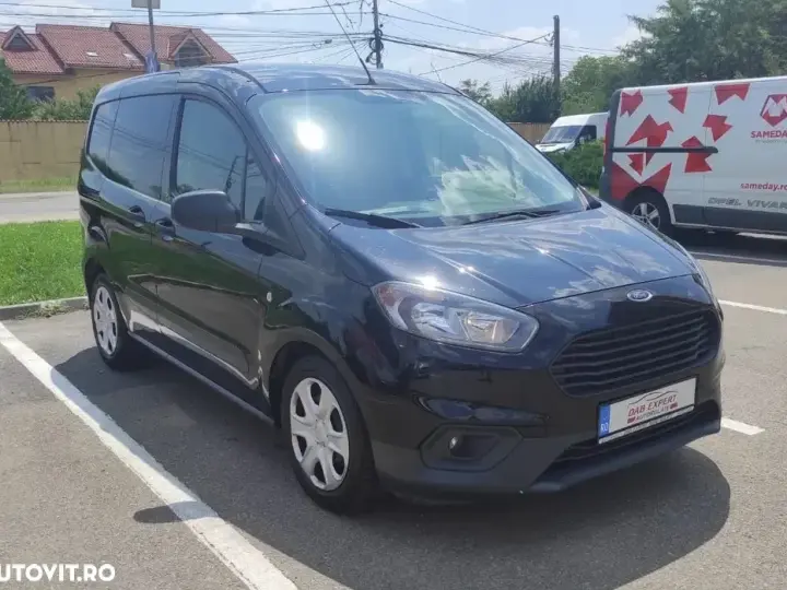 Ford Transit Courier