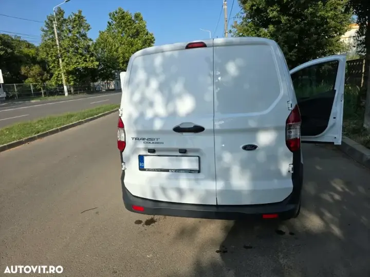 Ford Transit Courier