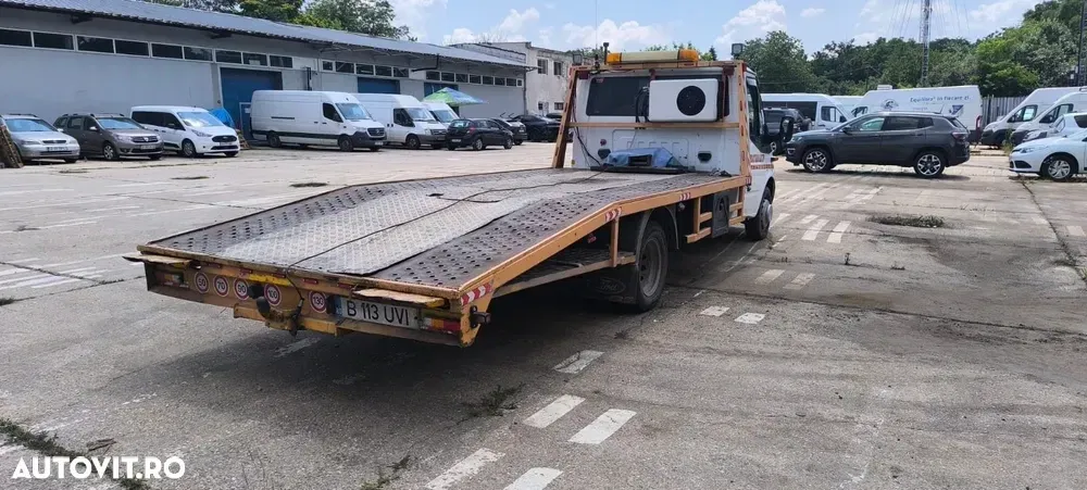 Ford Transit — imagine 6