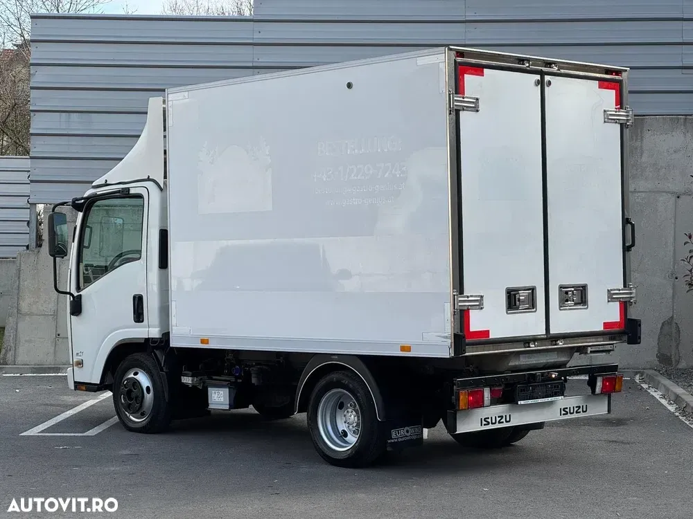 Isuzu N1R N35 frigorific — imagine 5