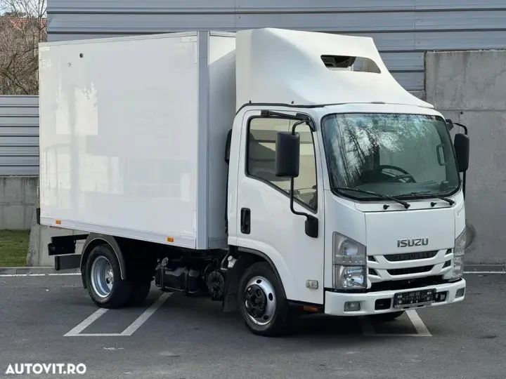 Isuzu N1R N35 frigorific