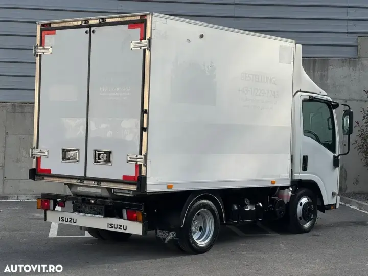 Isuzu N1R N35 frigorific