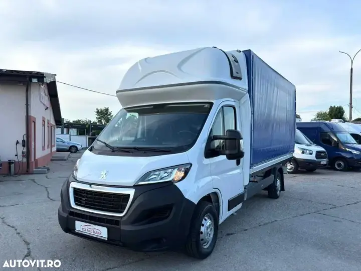 Peugeot BOXER PRELATA CU DORMITOR