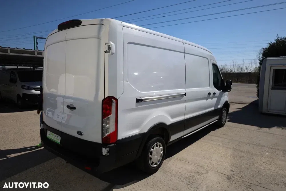 Ford Transit — imagine 6