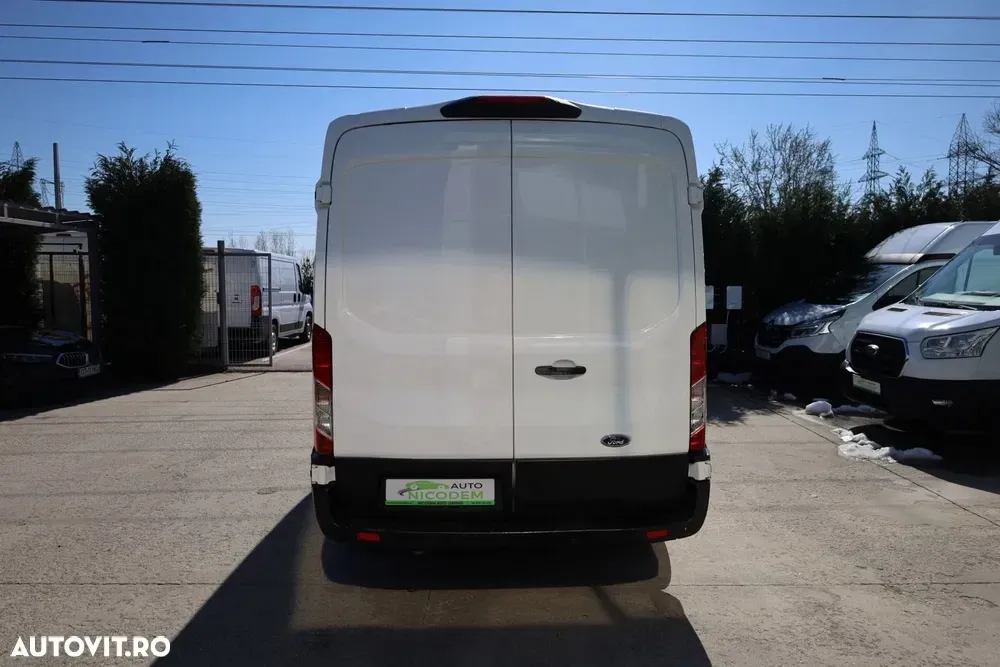Ford Transit — imagine 5