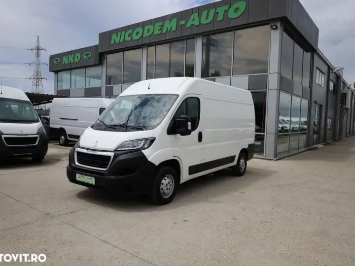 Peugeot Boxer L2H2 2.0 BLUEHDI 130cp