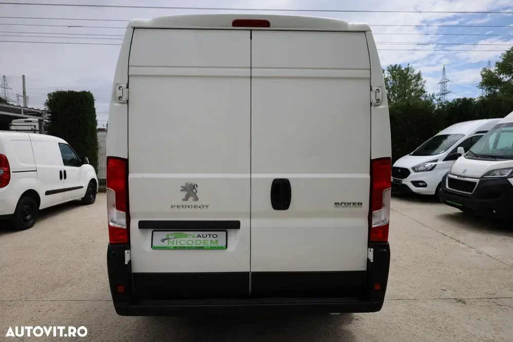 Peugeot Boxer L2H2 2.0 BLUEHDI 130cp — imagine 5