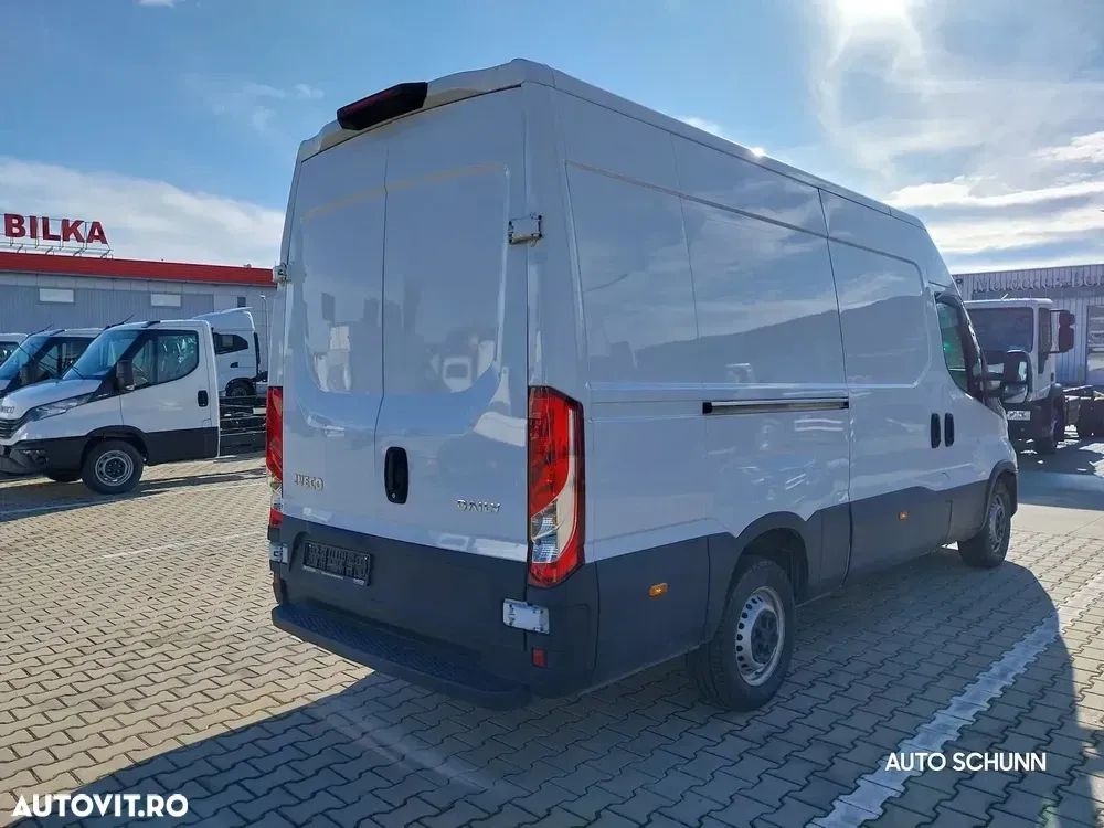 Iveco Daily 35S14 VAN — imagine 5