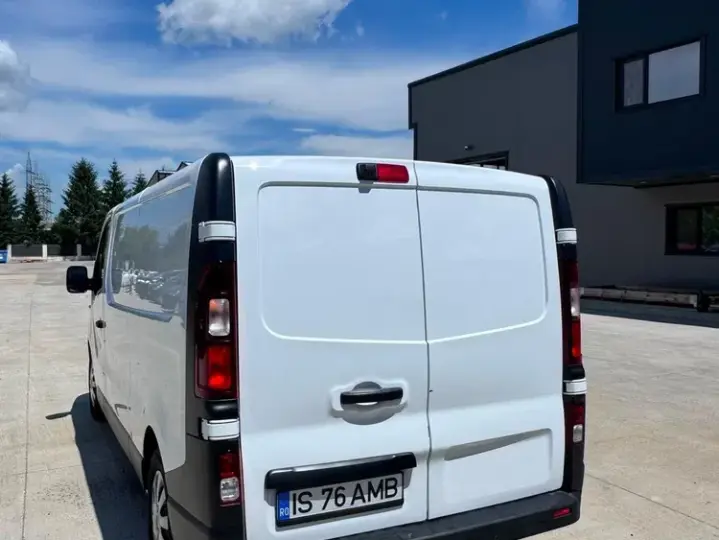 Opel VIVARO-B