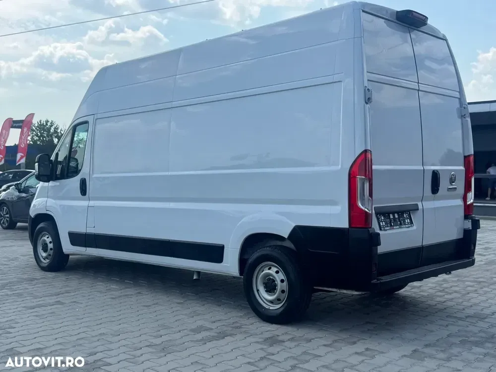 FIAT Ducato 35 Furgon L3H3 2.2 MultiJet — imagine 4