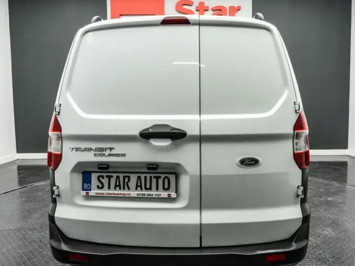 Ford Transit Courier