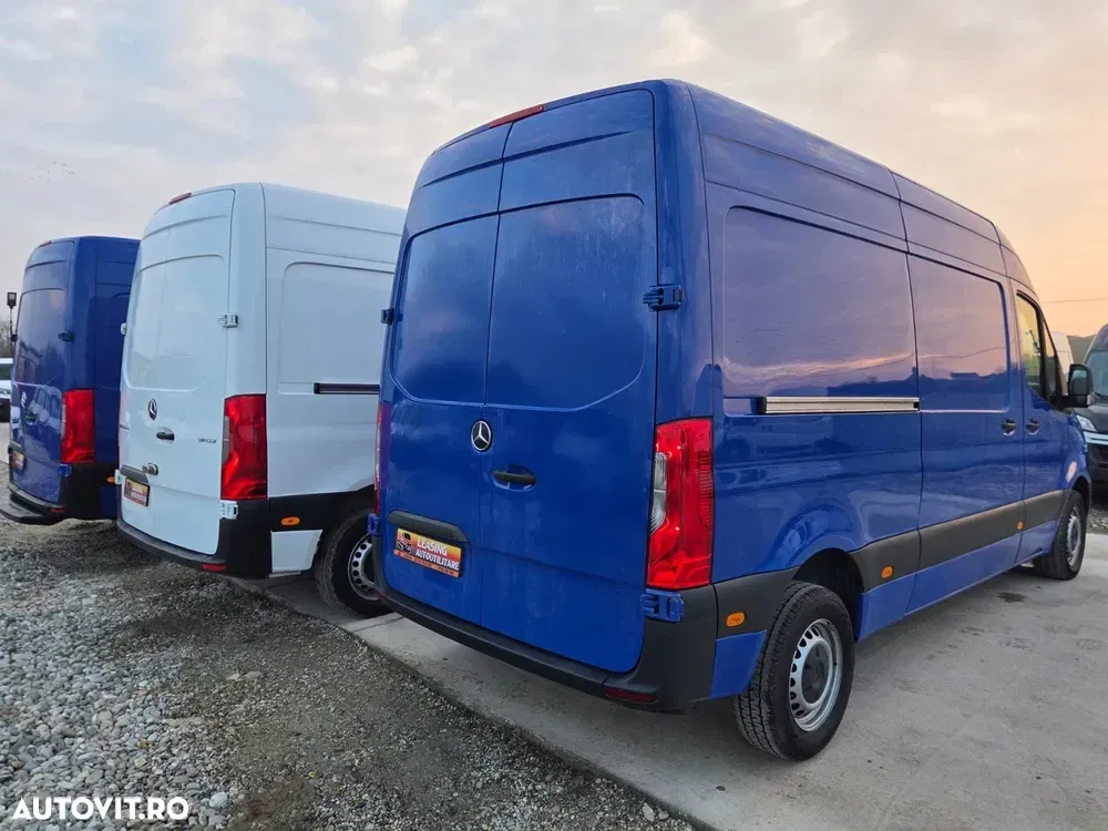 Mercedes-Benz New Sprinter L3H2 — imagine 4