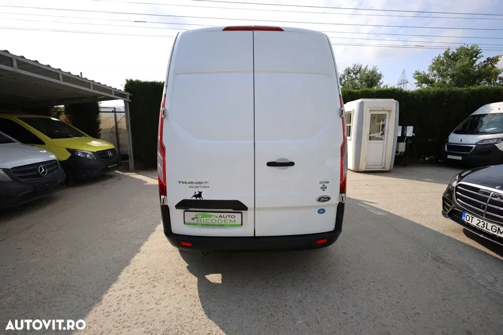 Ford Transit Custom — imagine 5